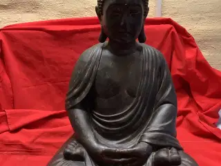 Buddha stor og flot