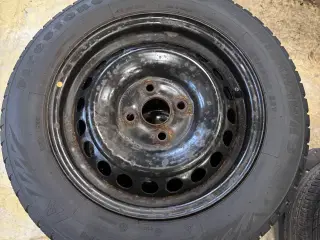 4x100 vinterhjul Aygo c1 107