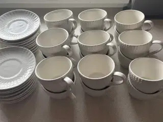 Lene Bjerre kaffekopper og underkopper