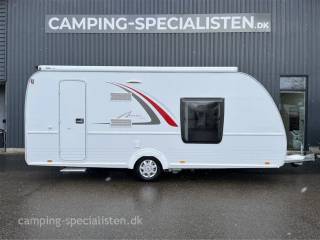 2014 - Bürstner Averso 455 TS   Bürstner Averso 455 TS 2014 med queensbed - Kan ses nu hos Camping-Specialisten.dk i Aarhus