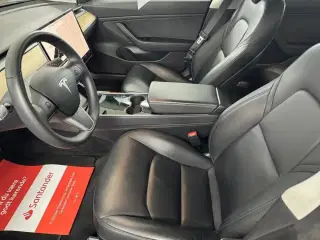 Tesla Model 3  Standard Range+ RWD
