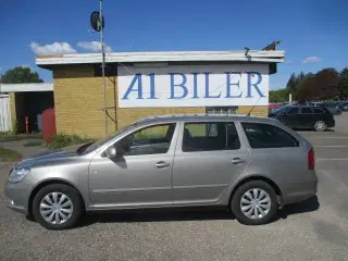 Skoda Octavia 1,6 TDi 105 GreenLine Combi