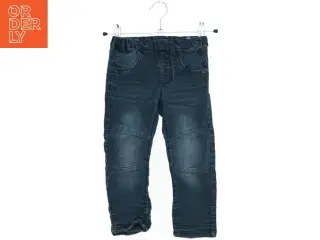 Børnejeans fra Name It (str. 92)