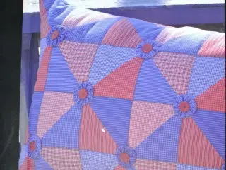 glad patchwork, af dorthe jollmann og gerd gellein