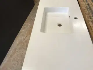 Badeværelses bordplade