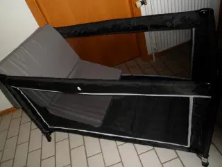 Weekend seng med madras