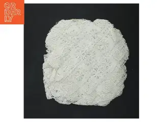 11 Hvide hæklede servietter (str. 11 styk, ø 15 cm)