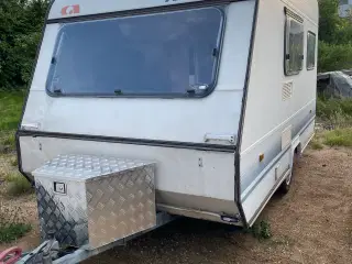 Campingsvogn 750 kg istandsat