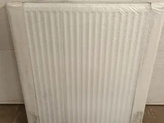 Altech radiator,90 cm høj og 80 cm lang dobbelt me