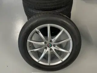 HELT NY Alfa romeo 19" fælge ink. goodyear dæk