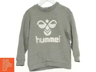 Sweatshirt fra Hummel (str. 116 cm)