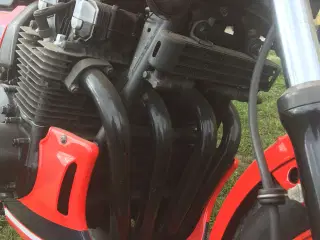 Kawasaki GPZ 1100