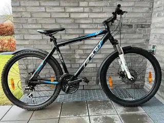 Felt 220 mtb, 21 gear.