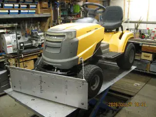 Havetraktor med el.hæve sænk rive og skraber