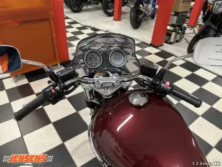 Triumph Thunderbird