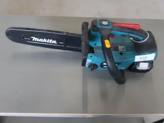 Kædesav MAKITA DUC254 med 1 batteri