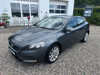 Volvo V40 1,6 D2 115 Kinetic aut.
