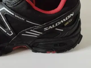 Sneakers / sportssko , SALOMON, str. 41 1/3 