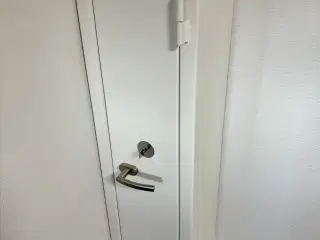 Våbenskab til 6 våben