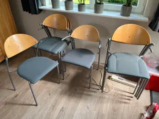 SPISESTUESTOL
