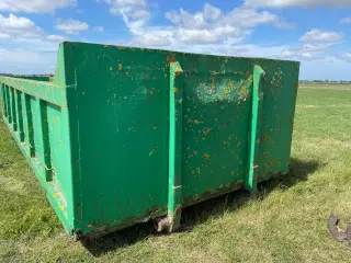 Container 