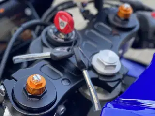 Yamaha YZF R7