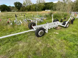 Bådtrailer til motorbåd eller sejlbåd