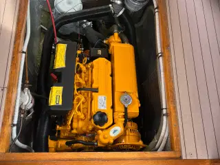 LM 27 motorsejler
