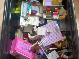 Lego en stor pose 