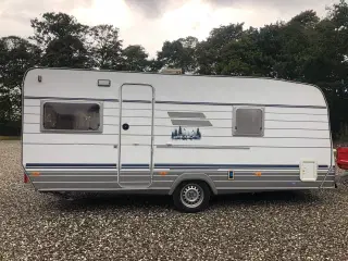 Campingvogn Hymer 525 
