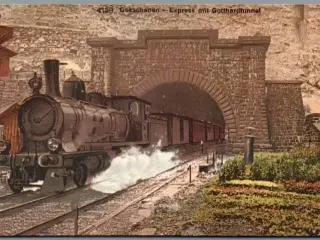 Goeschenen - Express mit Gotthardtunnel - Schweitz - Tog - Ubrugt