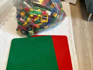 Masser af DUPLO til salg