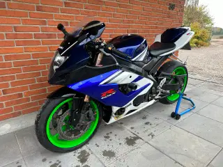 Suzuki GSX-R 1000k5 