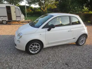 Fiat 500 1.2 i Km 81000 Synet i 25. 