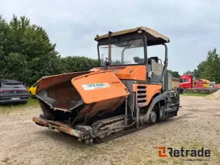 - - - Vögele SUPER 1800-2