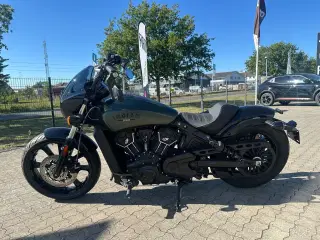 Indian Scout Rouge  