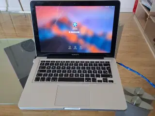 macbook pro 13 inch late 211