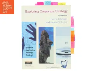 Exploring corporate strategy (Bog)