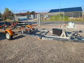 TILBUD! 1800 excelleron Vanclaes bådtrailer