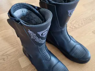 Daytona Travel Star GTX str. 46
