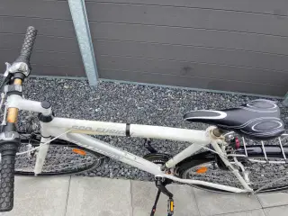 SCO. 28" hjul, 56 cm stel, 21 gear
