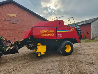 New Holland bb940