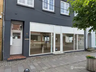 Ledigt Erhvervslejemål i Grindsted Centrum - Jernbanegade 8 st. 7200 Grindsted