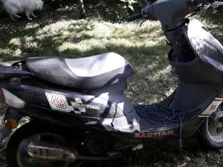 Jeg vil sælge mine scooter