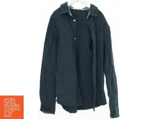 Skjorte fra H&M (str. 146 cm)