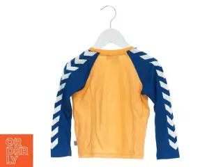 Bluse fra Hummel (str. 92 cm)