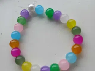 Armbånd til salg 📿