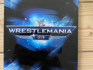 Wrestlemania 23. Æske med dvd’er