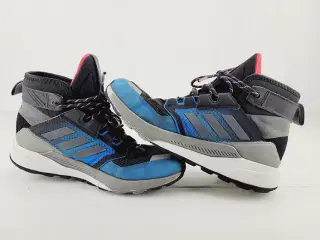 ⭐️- Adidas TERREX Trailmaker Mid GORE-TEX Str 42