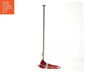 Dansk bordflag fra Zone (str. 41,5 cm)